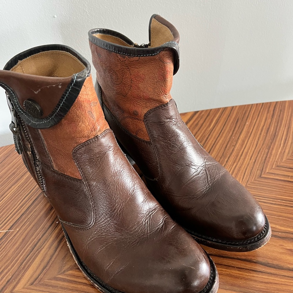 J.B. Dillon Western Cowboy 2 Tone Brown Leather Ankle Boots with Side Zip 7 1/2 - Picture 12 of 17